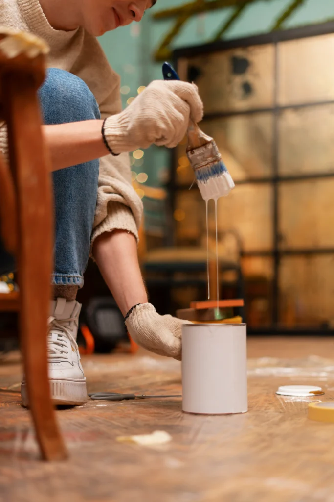 Professional interior house painting services in New Jersey. Master Build & Design's experienced painters revitalize your home's interior with a fresh coat of paint, enhancing its beauty and livability - House painting in NJ